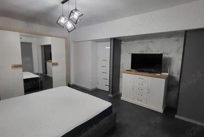 Garsonieră decomandată în Central - 4