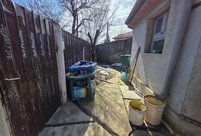 Casă cu 3 camere cu Canalizare în Dămăroaia - 2