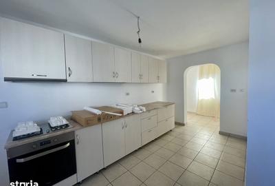 Casă cu 3 camere cu Teren 3500 Mp în Vicovu de Sus - 12