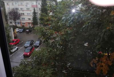 Apartament cu 3 camere decomandat în Bere - 4