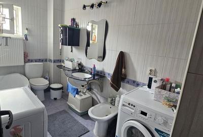 Apartament cu 3 camere semidecomandat în Rudeni - 2