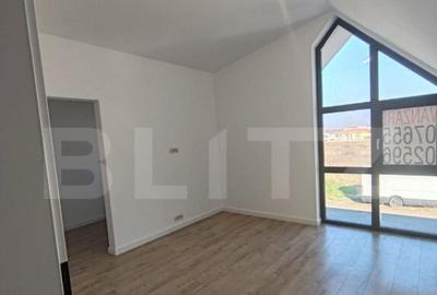 Casă cu 4 camere cu Teren 393 Mp în Urseni - 7