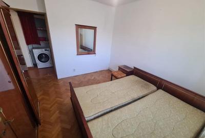 Apartament cu 3 camere decomandat, mobilat în Răcădău - 4