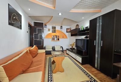 Apartament 2 camere, decomandat, etaj 2 - 2