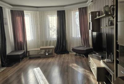 Casă cu 4 camere cu Teren 270 Mp în Cățelu - 2