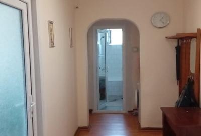 Apartament 3 camere Micro 38 - 3