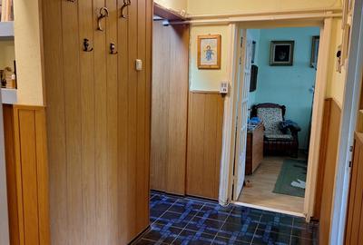 Apartament 4 camere, parter, b-dul Dunarea Micro 21