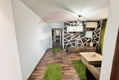 Apartament cu 3 camere- de vanzare- BUHUSI - 2