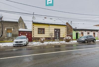 Casă cu 4 camere în zona Parneava - 2