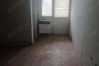 Garsoniera de vanzare , Ostrovului , etaj 4 4 , 14.800 euro negociabil - 1