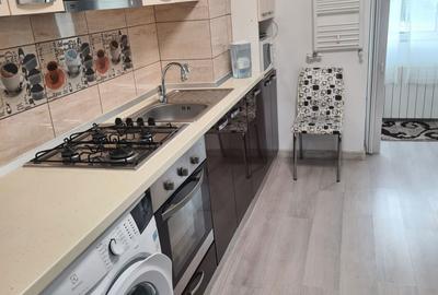 Apartament cu 2 camere decomandat în Central - 3