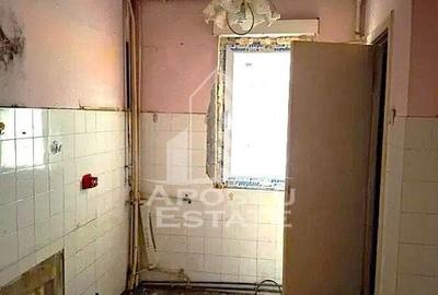 Apartament cu 3 camere, decomandat, centrala proprie,Spitalul Judetean - 3
