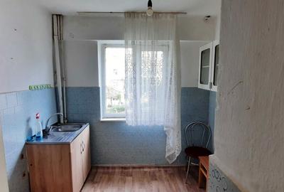 Apartament cu 3 camere semidecomandat în Vest - 5