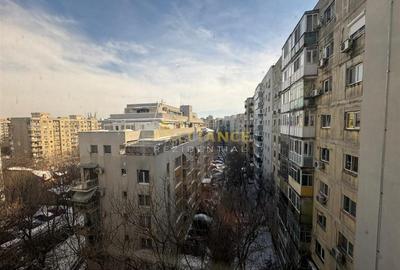 Apartament cu 3 camere decomandat în Tineretului - 16