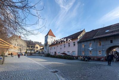 Apartament cu 2 camere semidecomandat în Centrul Istoric - 2