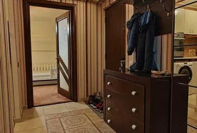 APARTAMENT 3 CAM, SEMIDECOMANDAT,ETAJUL 1, PODU ROS, PET FRIENDLY(PISICA) - 2