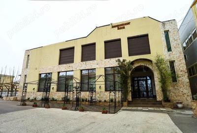 Spațiu comercial, de 2,200 mp, în Central - 8