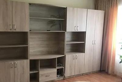 Garsonieră decomandată în 1 Mai - 2