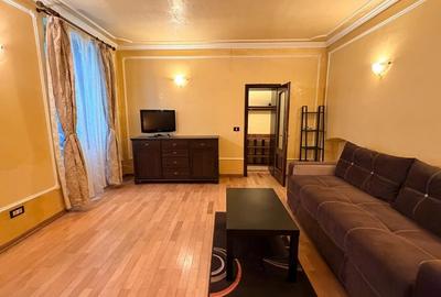 Garsonieră decomandată, mobilată în Centrul Istoric - 10