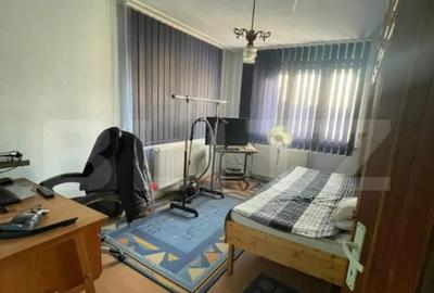 Casă cu 4 camere cu Teren 2800 Mp în Central - 9