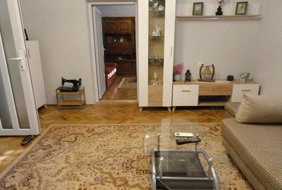 Casa renovata in Galsa, locatie foarte buna, bransamente la toate utilitatile - 13