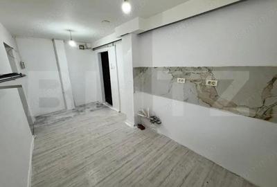 Apartament 4 camere decomandat Valea Rosie , Zona Scoala 29 - 5