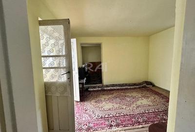 Casa si teren in suprafata de 1400mp,Floresti Simnicul de Sus 59000Euro! Casa si teren in suprafata de 1400mp,Floresti Simnicul de Sus 59000Euro! - 7