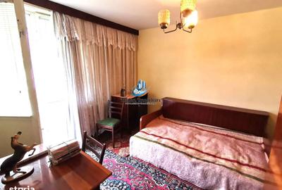 Apartament cu 2 camere decomandat în Precista