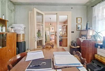 CASA CU TEREN GENEROS si acces pe doua fronturi - 6