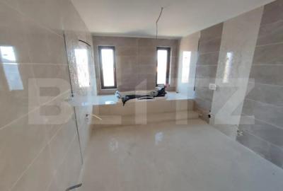 Casă cu 2 camere cu Teren 2000 Mp în Central - 15