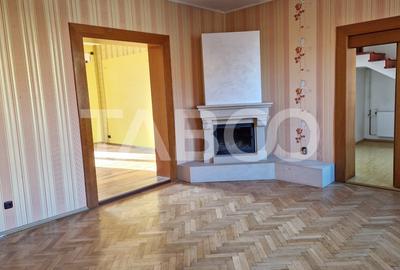 Casa 5 camere cu garaj si teren 961 mp de vanzare Sibiu zona Centrala - 8