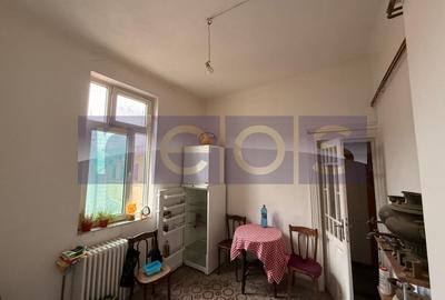 Casă individuală cu 6 camere cu Teren 300 Mp în Vitan - 3