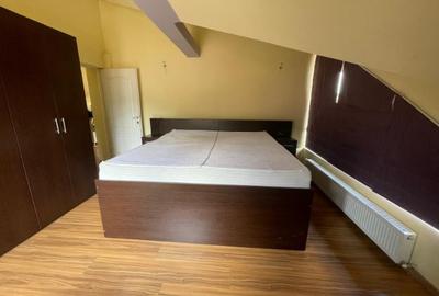 Închiriez apartament 3 camere în Florești