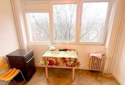 Apartament cu 3 camere semidecomandat în Titan - 3