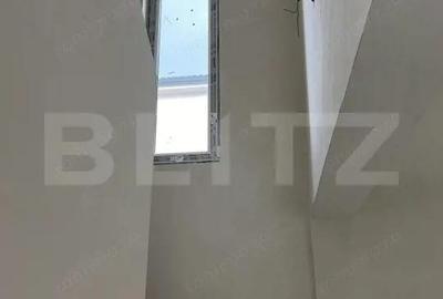 Casă cu 4 camere cu Teren 238 Mp în Dezmir