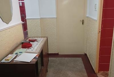 Vând apartament 2 camere, 66mp, Tecuci – str. Ghe. Petrașcu, etaj 2/4 - 6