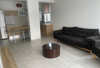 Vanzare apartament 2 camere in Tractorul zona Coresi - 3