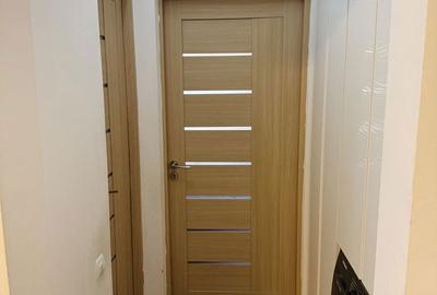 Apartament cu 3 camere semidecomandat în Girocului - 1
