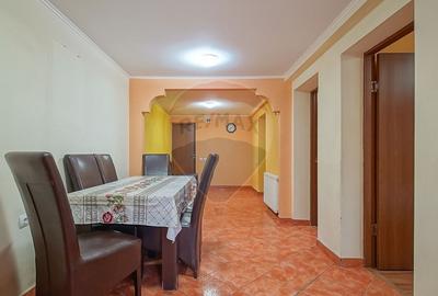 Casă cu 6 camere cu Teren 337 Mp în Central - 3