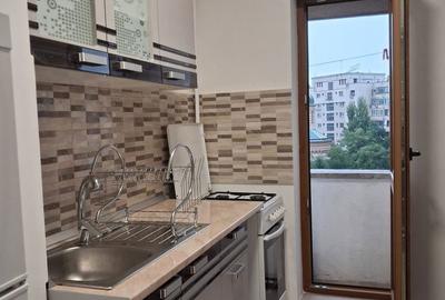 Garsonieră decomandată în Unirii - 8
