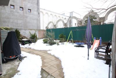 Casă individuală cu 4 camere cu Canalizare în Central - 3