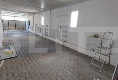 Spațiu comercial, de 75 mp, în Cetate