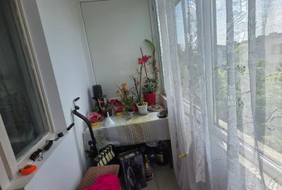 Apartament cu 3 camere decomandat în Calarași 4 - 3