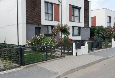 Vanzare casa in complexul rezidential Riverside Residence - 1