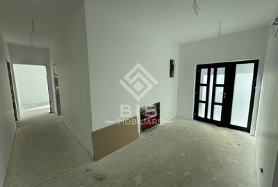 Casă individuală cu 4 camere cu Canalizare în Unirea - 18