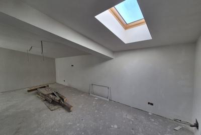 Casă individuală cu 4 camere cu Canalizare în Tunari - 14