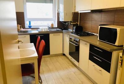 Garsoniera decomandat - zona Avantgarden - 1