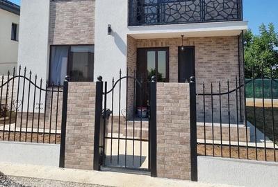 Casă cu Teren 325 Mp în Berceni - 1