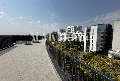 Apartament cu 4 camere decomandat, mobilat în Iancu Nicolae