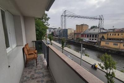 Apartament cu 3 camere, 58 mp, zona Centru - 10